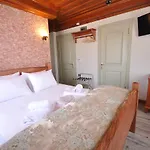 Cunda Svila - Adult Only *